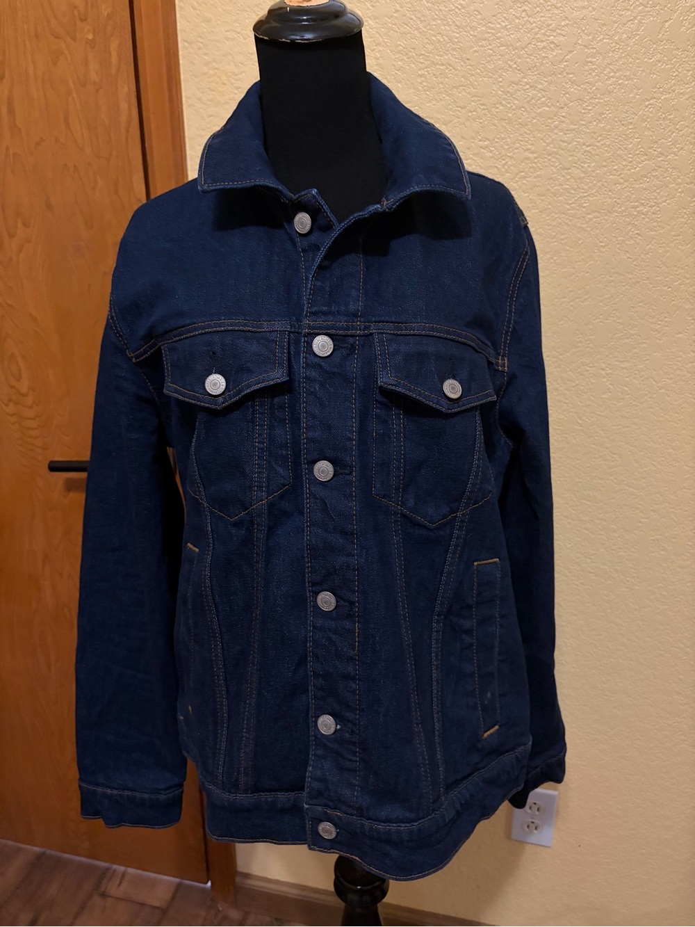 Abercrombie Fitch Men's Dark Blue Denim Jacket XL